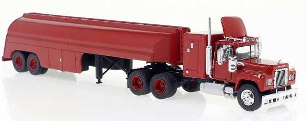 Brekina 85814 - Mack RS fire car