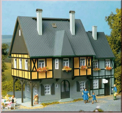 Auhagen 12343 - Wohnhaus Bahnhofstrasse 1