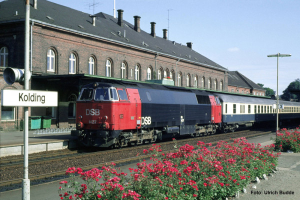 Piko 22082 - DSB Diesellok Reihe MZ rot/schwarz Ep.4, DCC + Sound