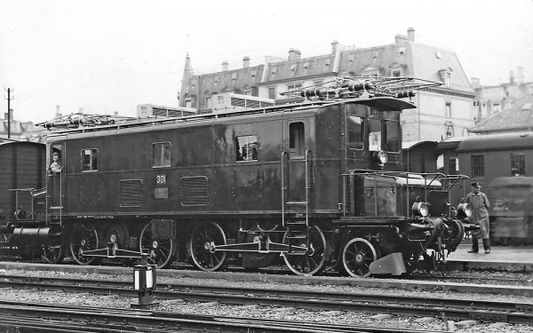 Rivarossi HR2998 - BLS, Ce 4/6 301 in Ursprungsausführung
