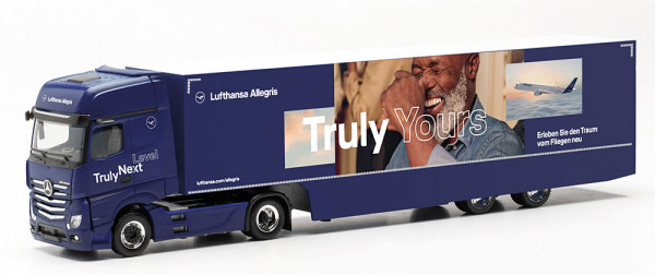Herpa 317054 - Mercedes-Benz Actros Gigaspace verkl. Koffer-Sattelzug "Lufthansa"