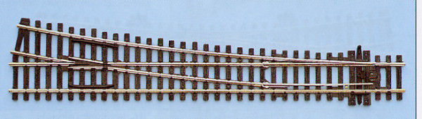 Peco SLE88 - Code100 Weiche rechts 12*, großerRadius: 1524mm, leitendes Herzstück