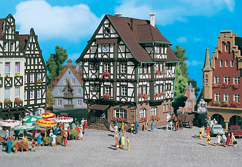 Vollmer 47756 - Fachwerkhaus 90x60x120 mm Fachwerk