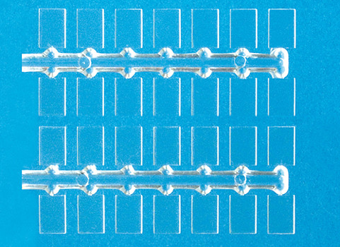Preiser 97000 - Sockel glasklar 10 x 7 mm 84 St.
