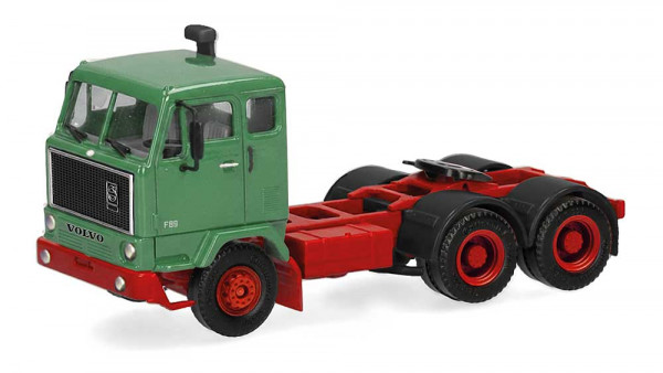 Herpa 321594-002 - Volvo F89 Zgm 3a resedagrün