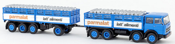 Brekina 58537 - Fiat 691 mit Ladegut 1970, Parmalat,