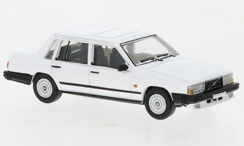 PCX870662 - Volvo 740 weiss, 1984,