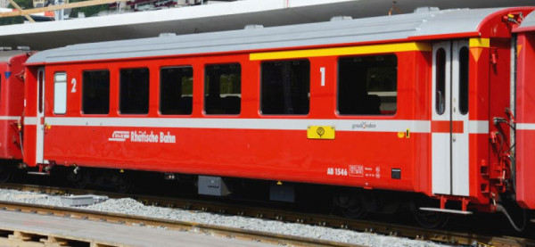 Bemo 3256162 - RhB AB 1542 Einheitswagen I BB rot