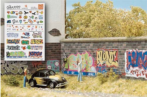 Busch 6035 - Graffiti Bogen mit typischen Graffiti-Motiven zum Anreiben an Häuserwänden, Mauern, Br