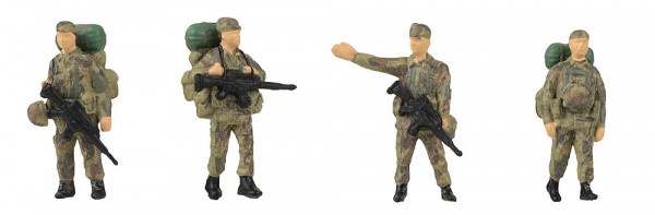 Faller 151753 - Soldaten mit Gepäck