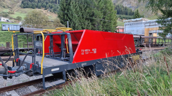 Bemo 2253271 - MGB Fd 4851 Schotterwagen rot