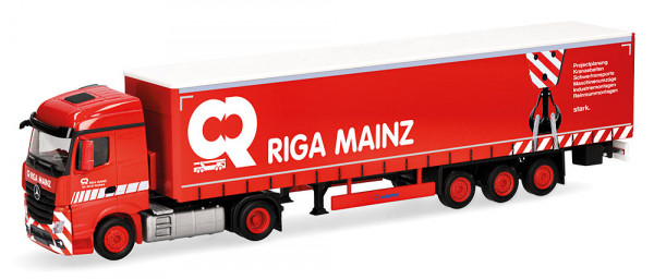 Herpa 318860 - Mercedes-Benz Actros Streamspace Gardinenplanen-Sattelzug "Riga Mainz"