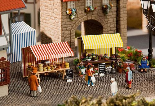 Faller 180614 - Wochenmarkt II Blumen u. Käsestand