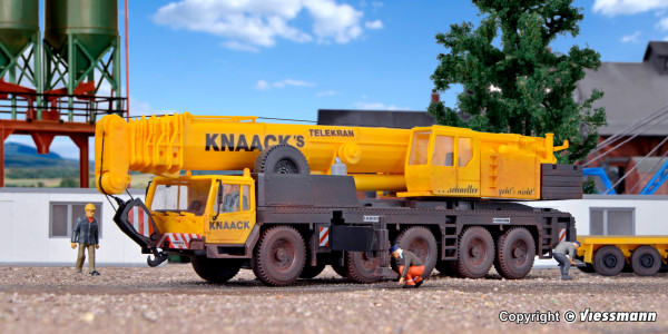 Kibri 13002 - LIEBHERR LTM 1160/2 mit Gegengewicht Hänger 3achs KNAACK LIEBHERR LTM 1400 mit Wippspi