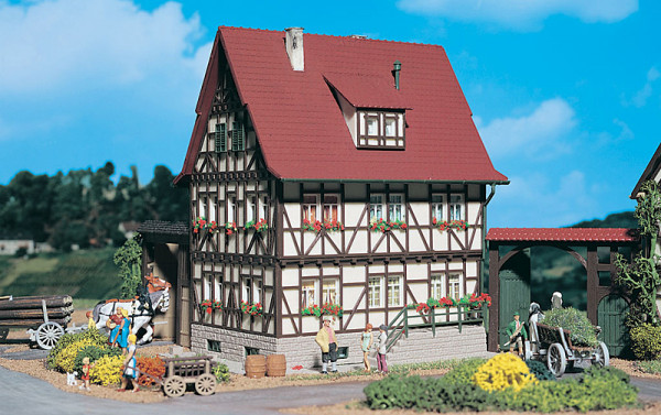 Vollmer 43730 - Bauernhaus 120x90x145 mm Fachwerk