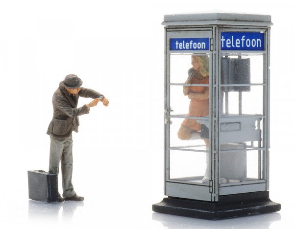 Artitec 387.624 - PTT-Telefonzelle 1960-70er Jahre + 2 Figuren