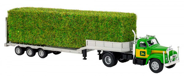 Brekina 85985 - Mack B61 mit beladenem Tieflader, grün