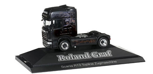 Herpa 110730 - Scania R 2013 TL Solo-Zugmaschine "Roland Graf / Black Magic" PC