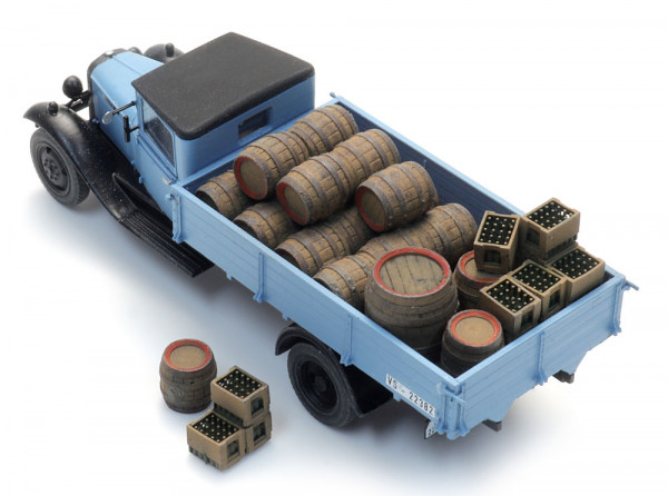 Artitec 387.640 - LKW-Ladung Holzbierfässer