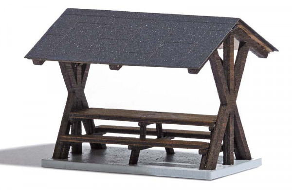 Busch 1563 - Überdachter Rastplatz Echt Holz Bausatz
