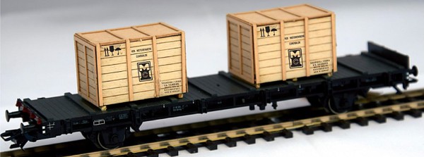 Loewe 2275 - 2 Maschinenkisten "VEB Motorenw. Cunewalde" / HO, 2 x 35 mm