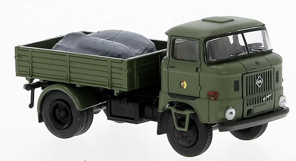 Brekina 71257 - IFA W 50 Zugmaschine mit Ladegut 1965, NVA,