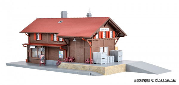 Kibri 39519 - Bahnhof Surava inkl. Hausbeleuchtungs- Startset, Funktionsbausatz