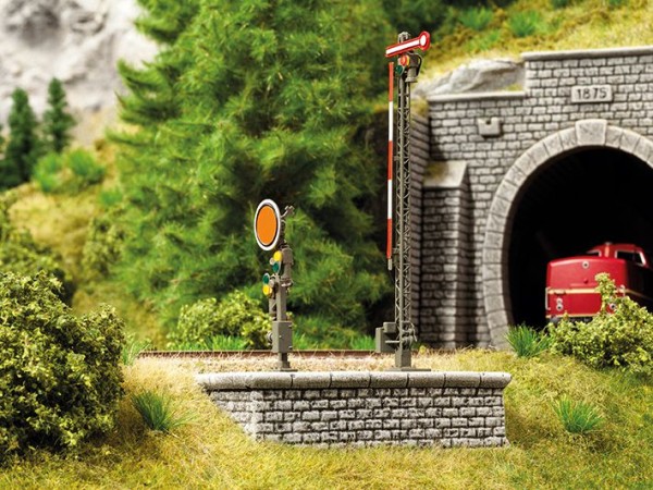 Noch 58305- Signalsockel, groß