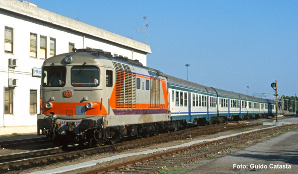 Piko 22032 - Diesellok D.445 zweite Serie Navetta FS IV + DSS PluX22