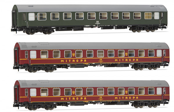 Arnold HN4423 - DR Set 3-teilig Reisezugwagen Typ B grün/rot Set Spree-Alpen Express Ep.4
