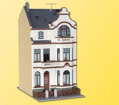 Kibri 39103 - Bürgerhaus mit Atelier in Bonn 9x13,5x17,5 cm