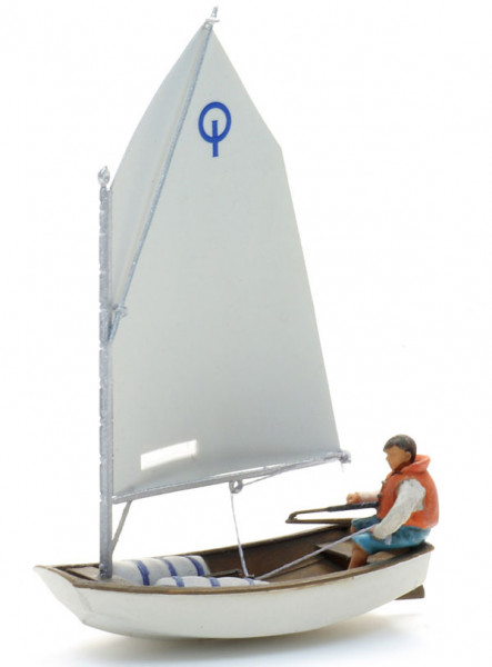Artitec 387.579 - Segelboot Optimist + Figur