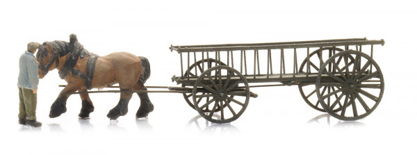 Artitec 322.048 - Heuwagen (leer) mit Figur