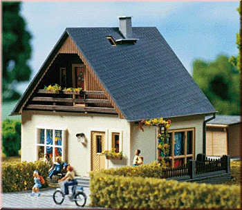Auhagen 11378 - Haus Gabi 100 x 82 x 93 mm