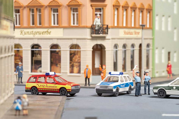 Auhagen 43691 - PKW Kombi Einsatzfahrzeuge
