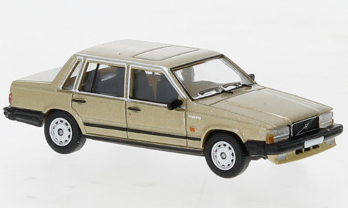 PCX870660 - Volvo 740 metallic beige, 1984,