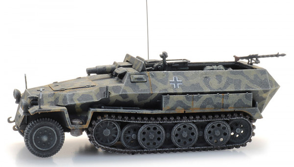 Artitec 6870521 - WM Sd.Kfz. 251/9 Ausf. C ‘Stummel’, camo-grau