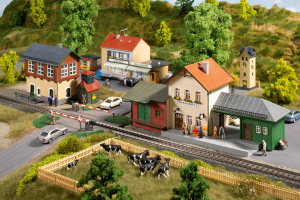 Auhagen 15105 - Set Bahnhof Hohendorf