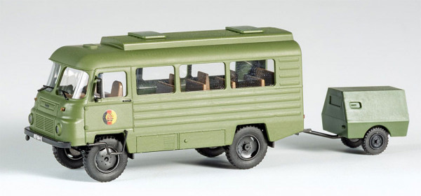 Auhagen 66051 - MC Robur LO2002 Allrad NVA m