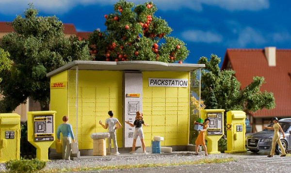 Vollmer 43777 - DHL-Packstation 75x27x45 mm Bausatz Packstation mit Briefkästen, Briefmarkenautomate