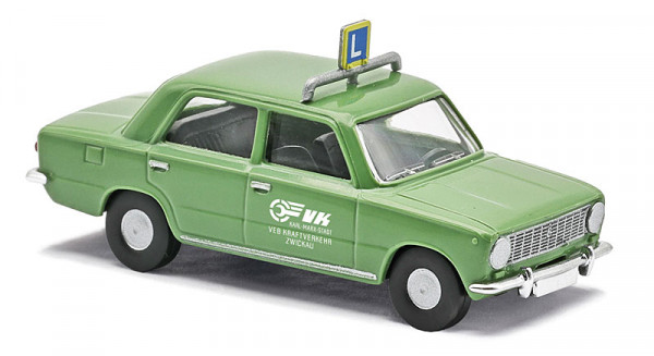 Busch 87010 - Lada, Fahrschule TT