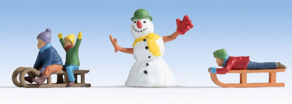 Noch 17921 - Kinder im Schnee