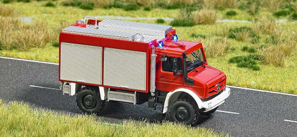 Busch 5599 - MB Unimog Feuerwehr, mit blauen Blinkleuchten