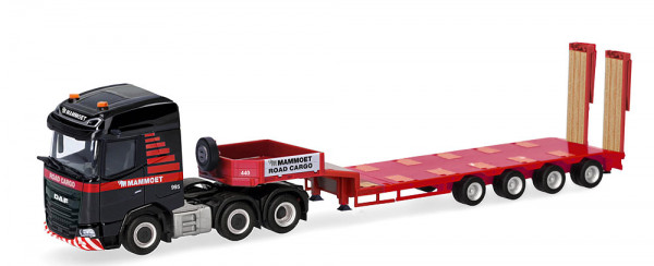 Herpa 321518 - DAF XG Semitieflade-Sattelzug "Mammoet" (NL)