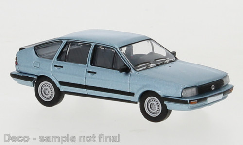 PCX870410 - VW Passat B2 metallic hellblau, 1985,
