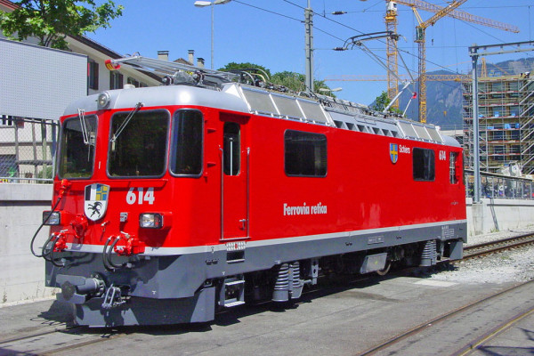 Bemo 1358164 - RhB Ge 4/4 II 614 "Schiers" neurot Kurvensound