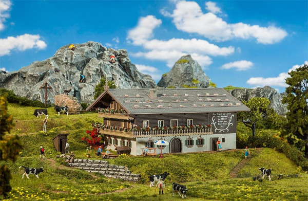 Faller 130553 - Großer Alpenhof 234 x 155 x 115 mm