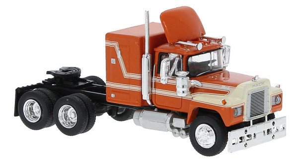 Brekina 85805 - Mack RS700, orange