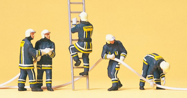 Preiser 10485 - Feuerwehrmänner in moderner Einsatzkleidung. Löschangriff 5 teilig