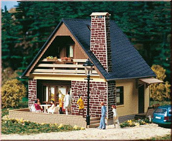 Auhagen 11377 - Haus Katrin 100 x 92 x 100 mm